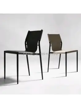 Итальянский минималистский обеденный стул с кожаным седлом, промышленный ветряной железный стул, кожаная спинка обеденного стула, дизайнерский скандинавский стул