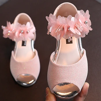 Летние детские сандалии нового стиля Для девочек, модные туфли принцессы со стразами и цветами Для маленьких девочек, Танцевальные туфли на мягкой подошве для девочек